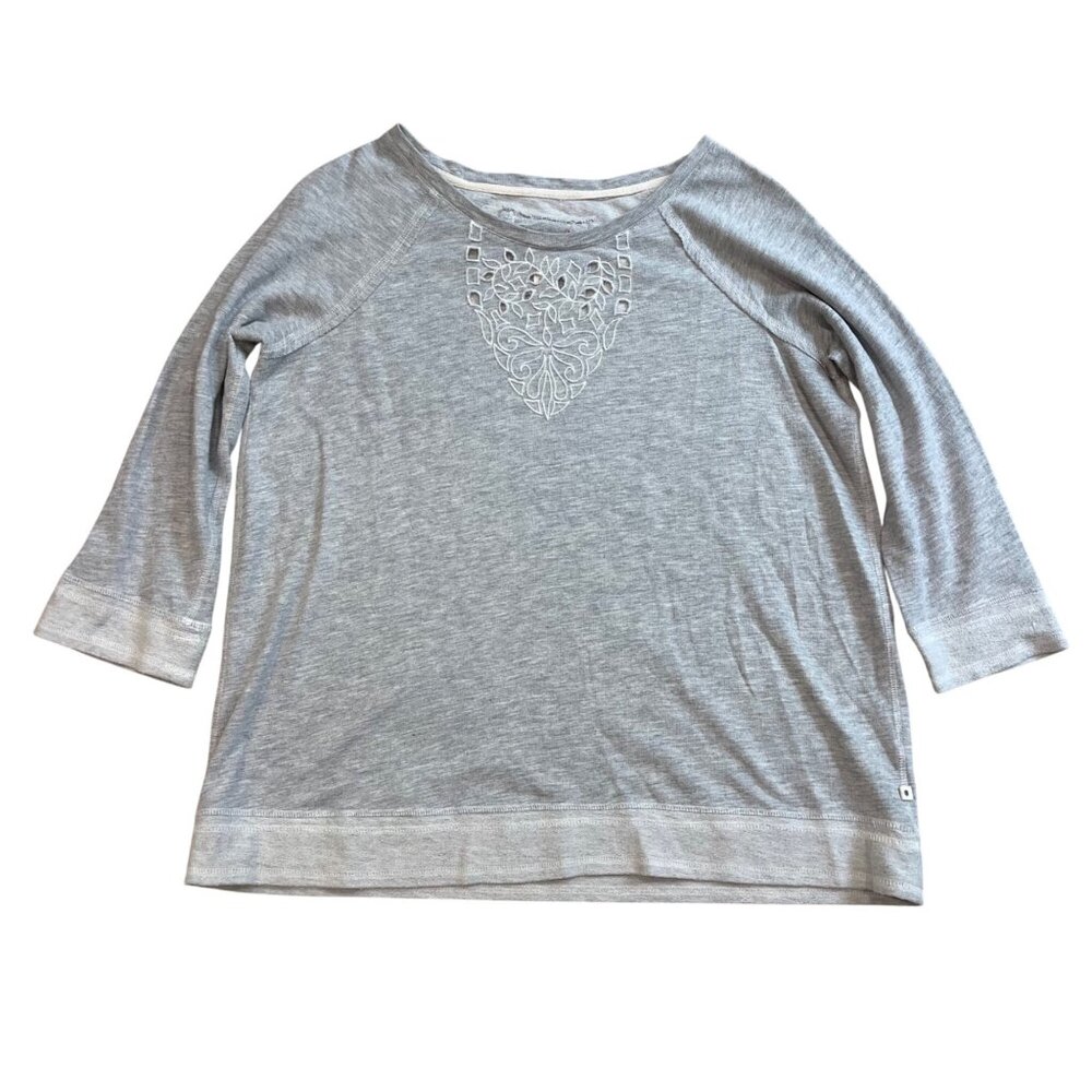 Lucky Brand Embroidered Top Women's Size Medium Gray Cut Out 3/4 Sleeves Knit